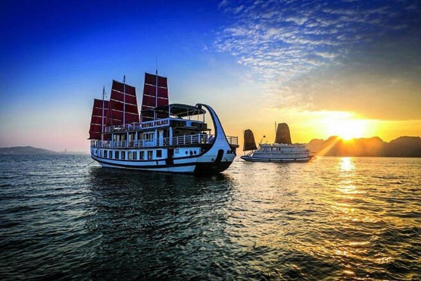 Royal Palace Cruise Ha Long Exterior photo