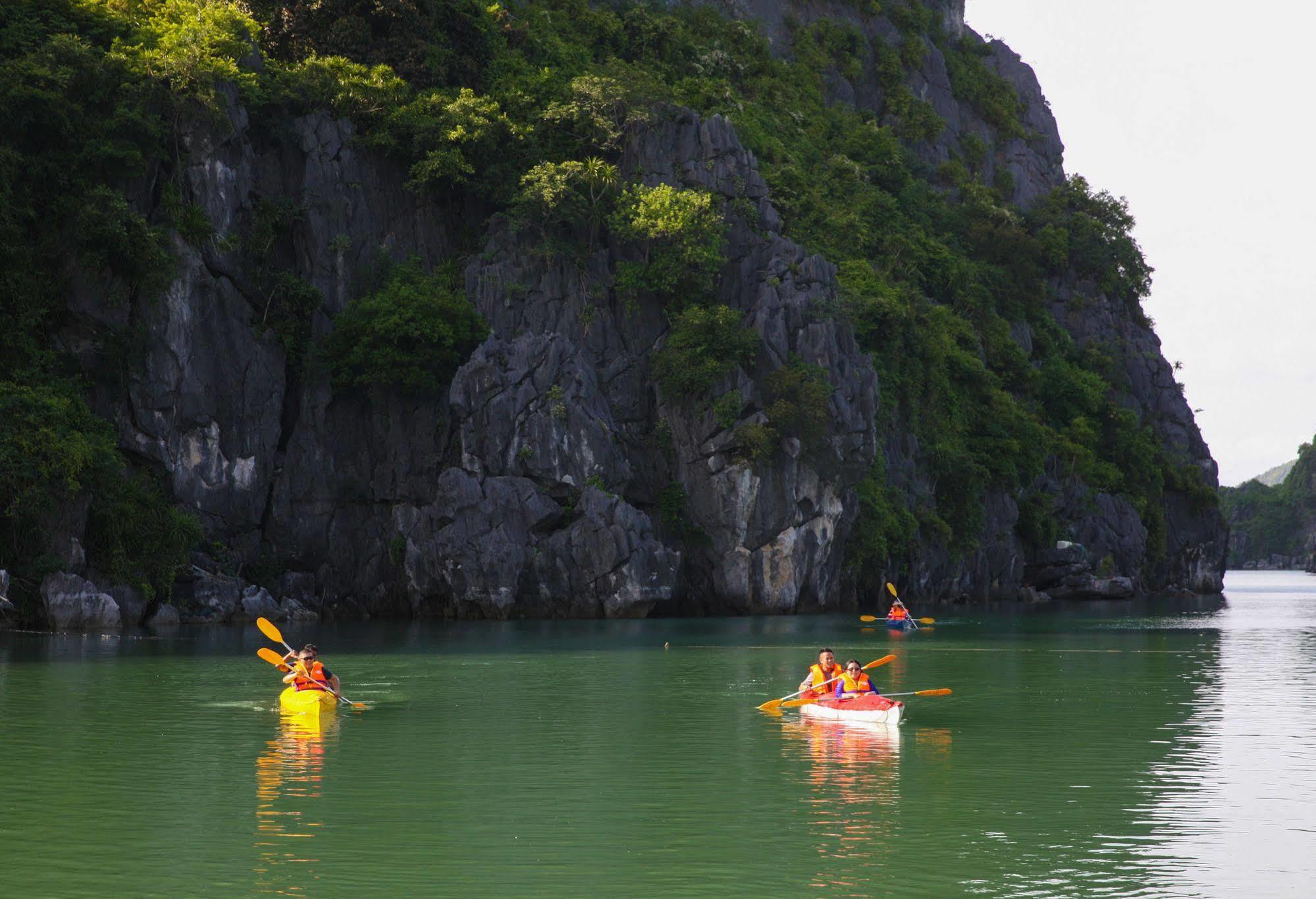 Royal Palace Cruise Ha Long Exterior photo