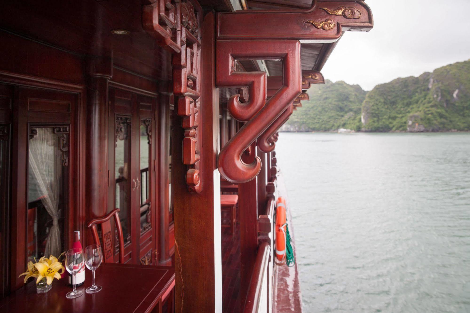 Royal Palace Cruise Ha Long Exterior photo